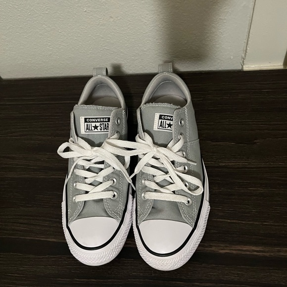Converse Grey & White Chucks All Stars Low Top Clean NWOB size 9W / 7M - Picture 1 of 10